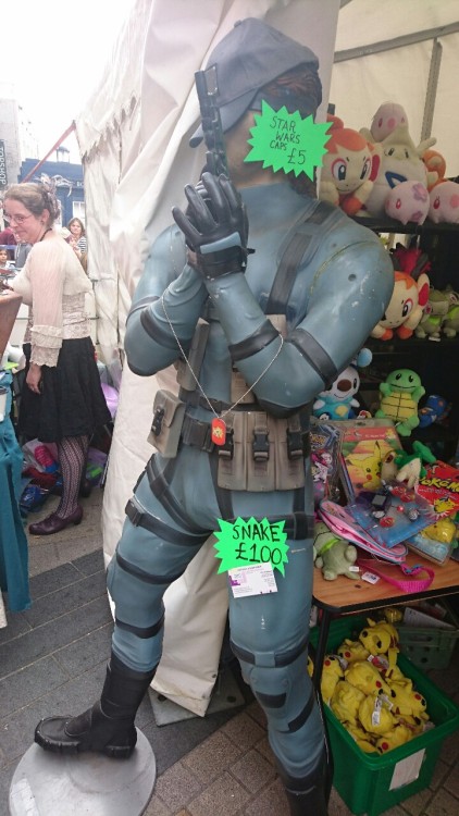 ndour:ndour:So my brother just paid me to buy a life size solid snake and im having to take him home