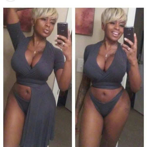 thickchickpalace:    Submit Pics/Videos: Kik - ThickChickPalace or ThickChickPalace@gmail.com or hit the SUBMIT button on the page…. You can remain ANONYMOUS   