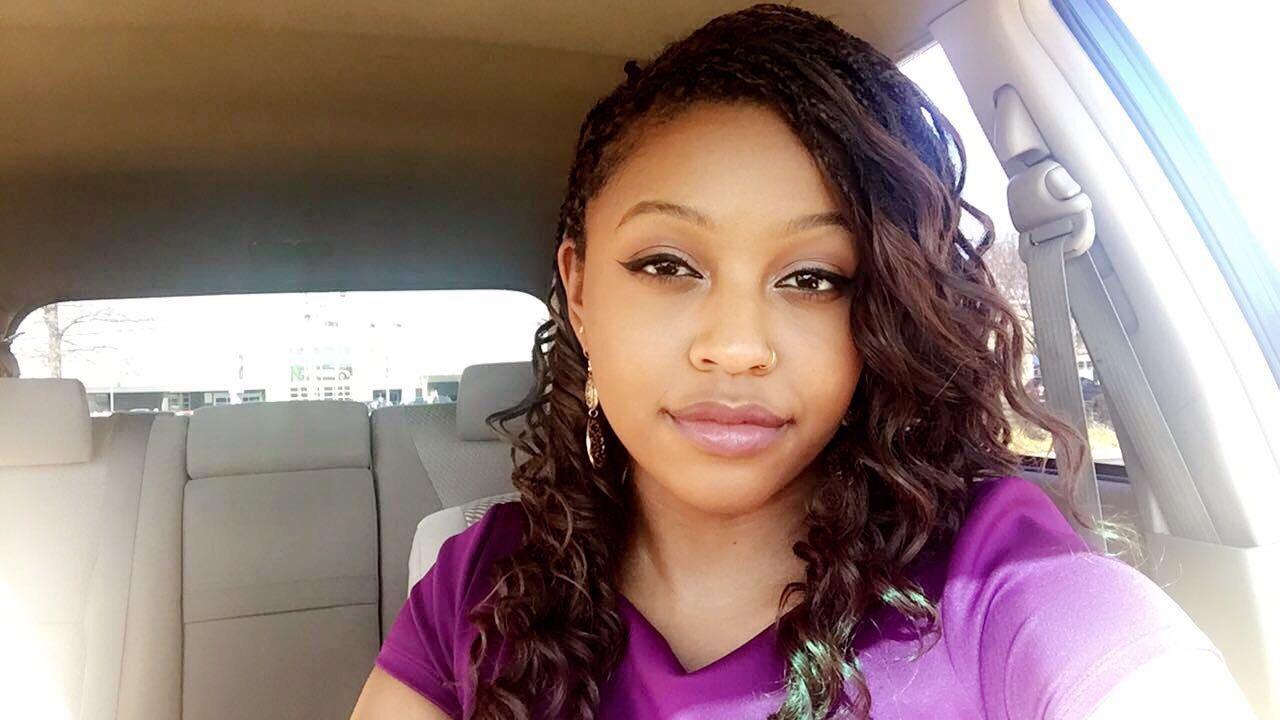 tumblrofeli:  stoplikeliterallyno: After church selfies 👀