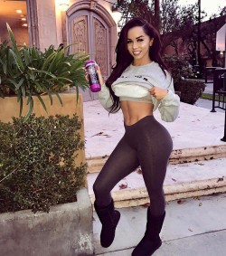 dream-girls-only:  Brittany Renner  SHE&rsquo;S SO FUCKIN HOT!