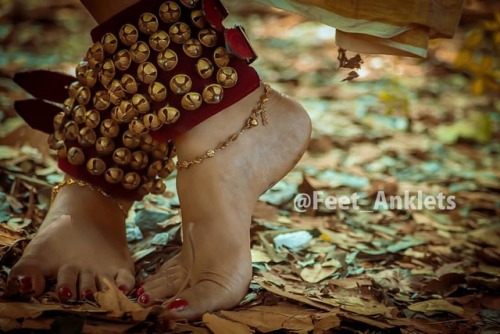 Morning Vibes ❤ #photography #photooftheday #anklets #feet #feet #dancer #actress #actressfeet #cele