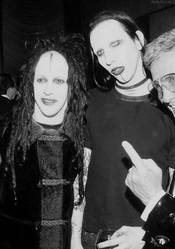 grænse tyk få Would you kill, kill, kill for me? — Marilyn Manson & Twiggy Ramirez  attends the 39th...