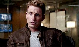 sbstianstan:MAKE ME CHOOSE: @ewansmcgregors asked →   Thor or Steve Rogers