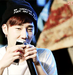 inpinitaize:  &ldquo;Have you been practicing magic since 4 Things Show?&rdquo;