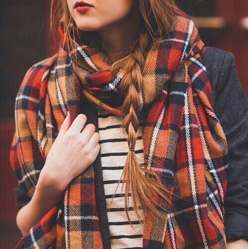 cozyinautumn:  Everything Autumn Plaid 🍂🍁
