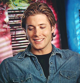 sensitivehandsomeactionman:  Dark Angel Season 2 DVD Extras