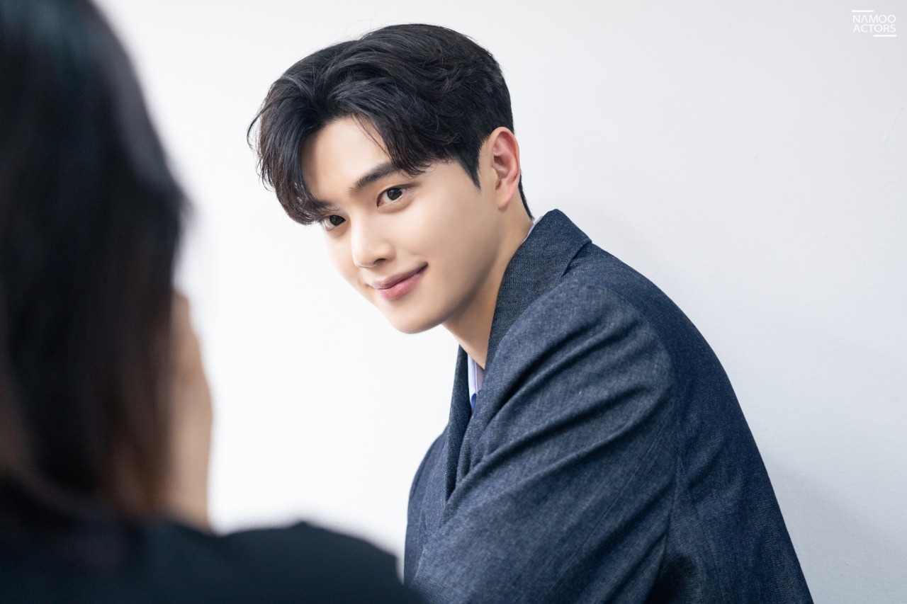 Shining Song Kang — Song Kang on Namoo Actors Naver post update...