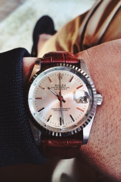 superluxury:   ROLEX Oyster Perpetual DATEJUST