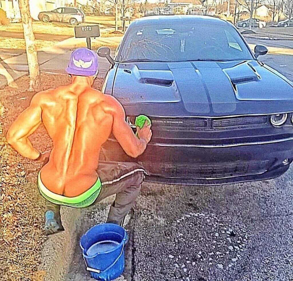 da-vampire:  I need him to wash my car