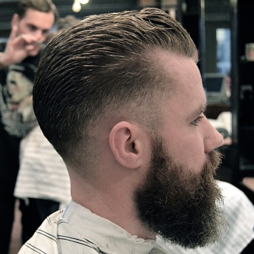 vintagebarbershop:  @savillsbarbers #savillsbarbers #beard #beardoil @firstolympian beard oil #lowfade by joth Davies 1mon Read more at http://web.stagram.com/p/646464339154406217_42534193#7MI3g1soitDoHwZA.99 