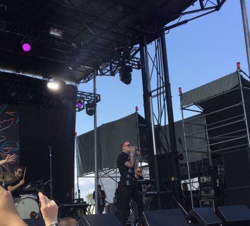 bear with phoebe ryan at the billboard hot 100 fest on august 19th