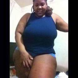 Thick women/ BBWs