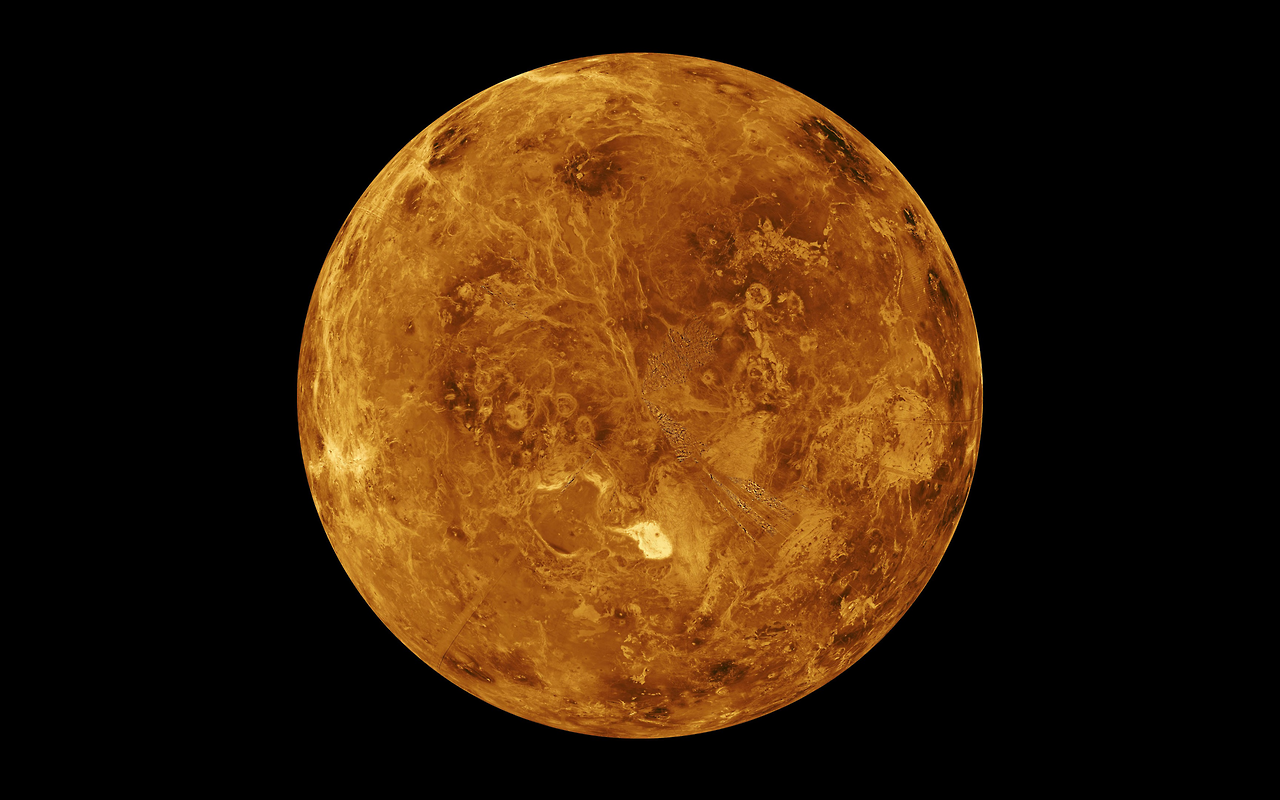 kittencrimson:   Venus, the planet with no moons that rotates very slowly in opposite