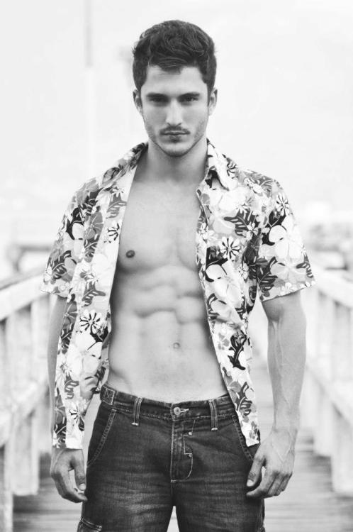 gaymadridboy:  Diego Amaral 