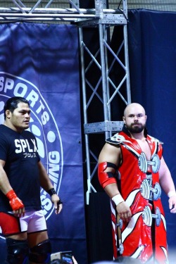 shitloadsofwrestling:  Michael Elgin &amp; Jeff Cobb[November 19th, 2017]“Big Mike” and “Mr. Athletic” have proven to be a dominant team, as anyone who’s seen either man might assume as much. Michael Elgin and Jeff Cobb ventured to New Japan