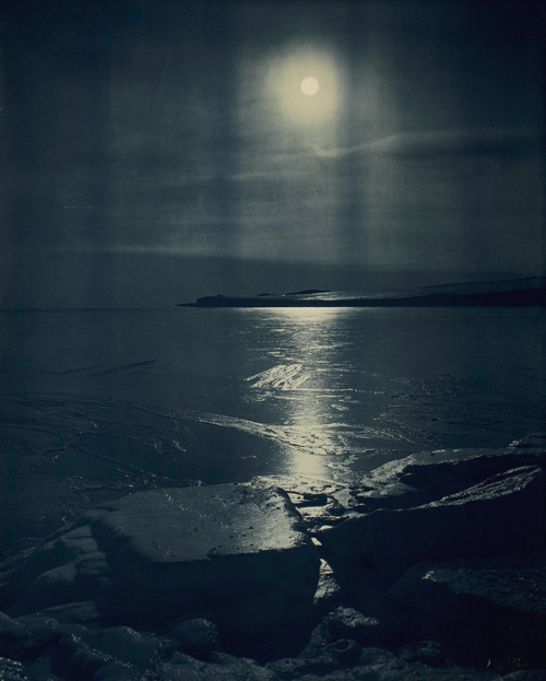 artemisdreaming: The Freezing of the Sea, Antarctica, 1911 Herbert George Ponting . “Herbert G