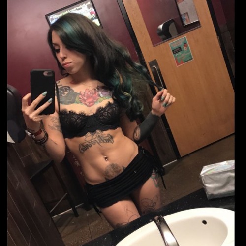 stripper-locker-room:  https://www.instagram.com/obscvredoll/ porn pictures