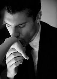 shesmygoddess:  yesiamhisgoddess:  Im dripping Daddy shesmygoddess  Yummy Princess