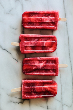 r2–d2:  Frozen Strawberry Bars by (pastryaffair)   These are so damn good