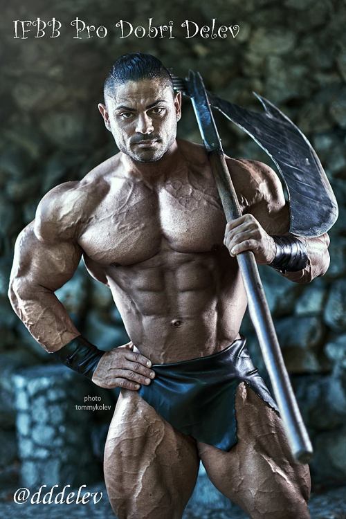 sannong:  Dobri Delev -  Fuck! So much hard, ridged, sharpened steel in this pictures…. 