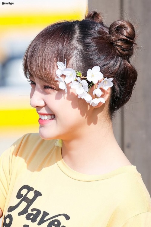 Sejeong (Gugudan) - MTV The Show Mini Fanmeeting Pics