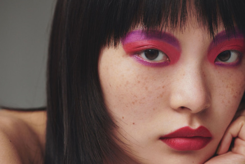 aleworldaddict: ‘Art of Makeup’  Chen Xue and Tsunaina Limbu by Barnaby Roper for Models.com August 