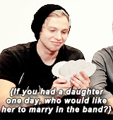 suicideisquad: @Luke5SOS: I feel judged  