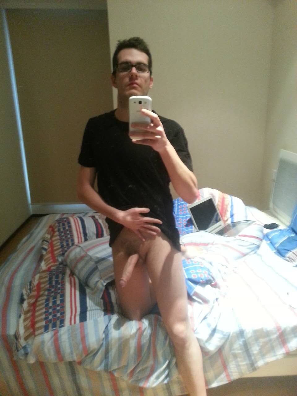 paloer:  Italian guys always have big huge cock.