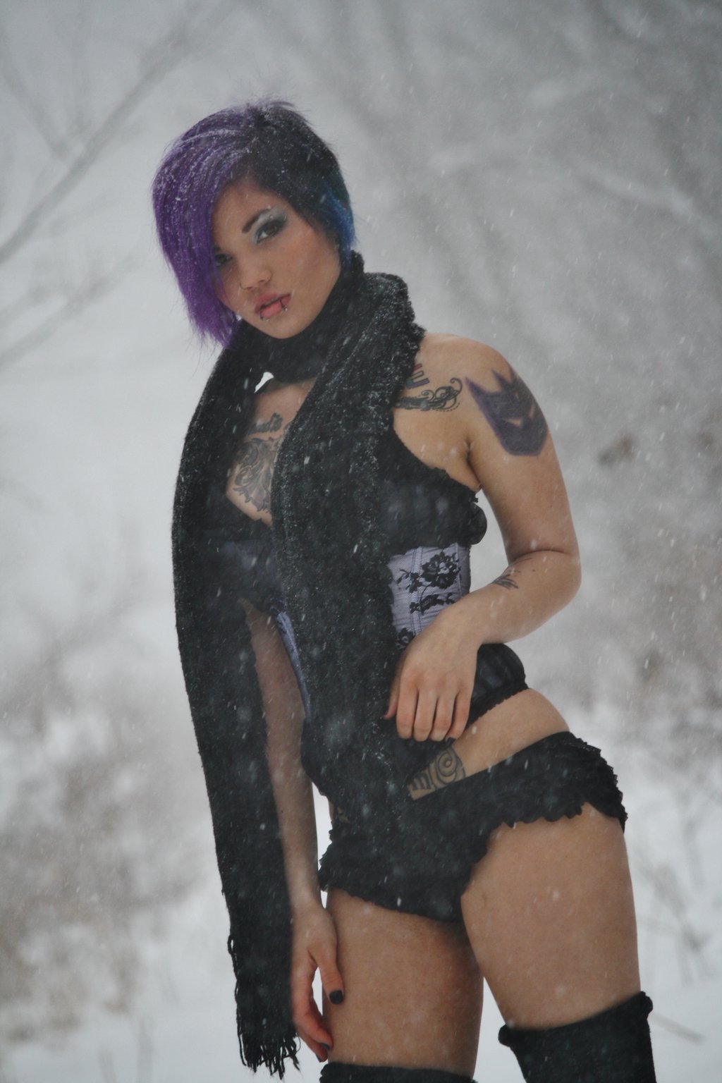 savingthrowvssexy:  Winter Wonderland by UndercoverEnvy 