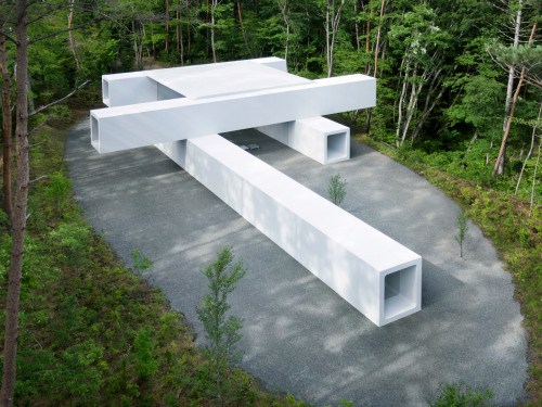 Nendo stacks concrete tunnels to create archive and guesthouse in Miyota
Japanese studio Nendo has created an archive to house its products and furniture from precast concrete box culverts in central Japan. Named Culvert Guesthouse, the archive and...