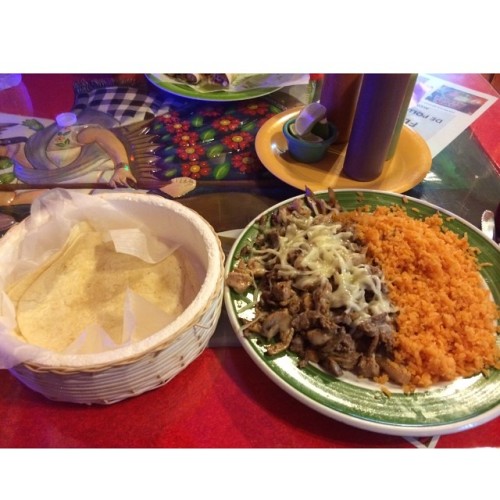 The good life  (at CEMITAS LA FORTALEZA)