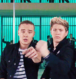hhoran:  Niam in the Kiss You previews. 