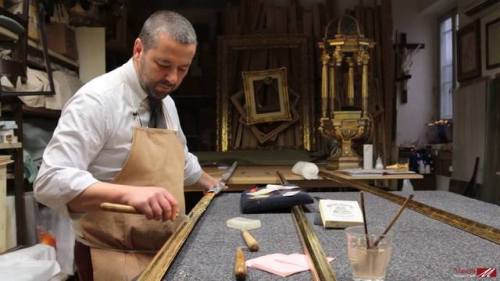 Gabriele Muselli during the restoration of the frame of the &ldquo;Sposalizio della Vergine&rdquo;, 