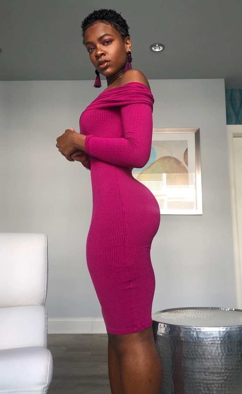 kingjazziedad:  DeliciouslySexy. Curvy. DarkSkinnedBeauty. Ms Enly10me ❤️❤️❤️