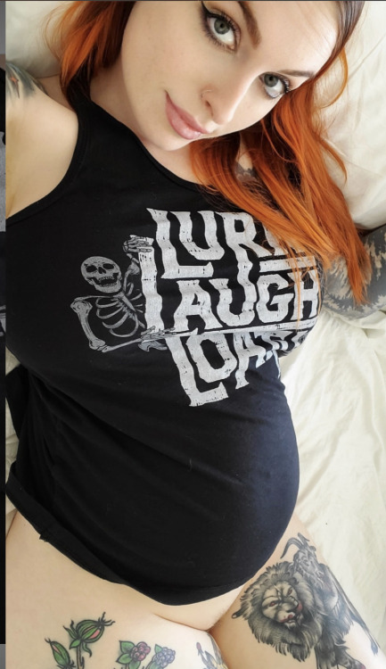 getting-you-pregnant: afmfavorites3:20211114 Fuuuuuuck ❤️. Pregnant redheads are a weakness of mine.