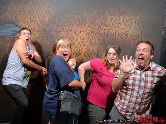 ghouladult:  the real meaning of halloween is these pictures 