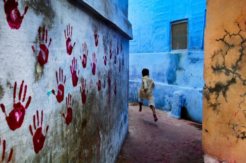 nubbsgalore:  the indian city of jodhpur, otherwise known as the blue city, located in the centre of rajasthan. photos by (click pic) marji lang, adam rose, jim zuckerman, mahesh balasubramanian and steve mccurry 