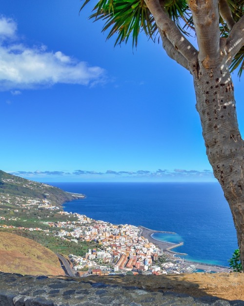 Santa Cruz de la Palma - La Palma - Canary Islands - Spain (by annajewels) www.instagra