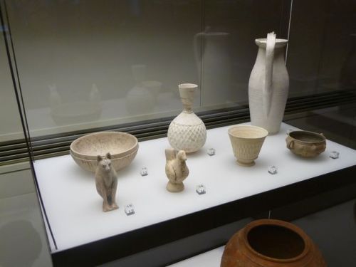 Romano-Germanic MuseumThin-walled white pottery and animal figurines made in Cologne, 2nd century CE