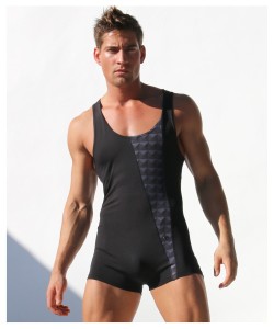 piledriveu:  hot singlet