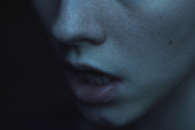 sittenlos:  Hunger by Olga Markowska 