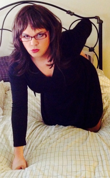 abbycatsuk:  emason3434:  emason3434:  #crossdressing #crossdresser #femmeside #mtf  Happy Monday!!! One of my favorite shoots from early on 