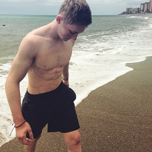 hotcelebs2000:  NILE WILSON