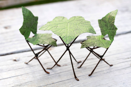 lookatthislittlething:  Fairy Garden Table and Chairs Furniture bistro set - miniature ivy leaf hand painted accessories for terrarium by TheLittleHedgerow (13.95 USD) http://ift.tt/1LQ6LyP 