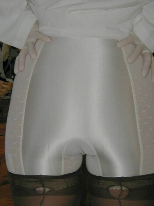 j-justinjustin:  Rita really knows how to properly wear her Satin Panel Panty Girdle!