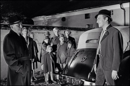 The Sound of Music (1965)During the family&rsquo;s nocturnal attempt to flee the country that ev