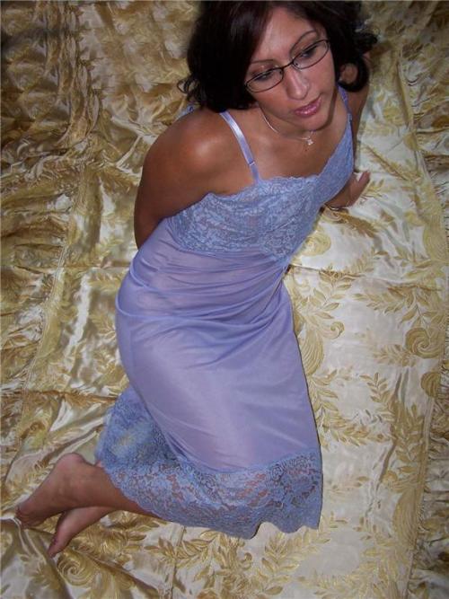 Fantastic rich purple colour to this slip.
