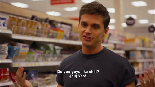 extrajordinary:Get someone who feels the same way about you as Antoni feels about chili.