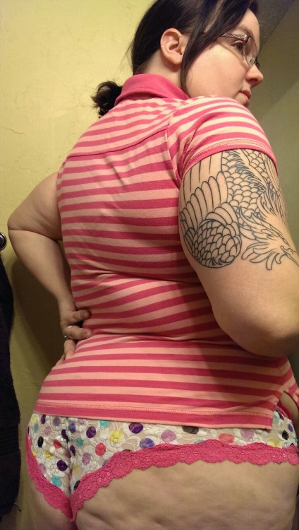 plush-dragon:  plush-dragon:  I didnt end up wearing this top.  But this seemed to need to be preserved…for posterity.  Posteriority.  Snicker.  I am wearing this shirt today… Different panties though.