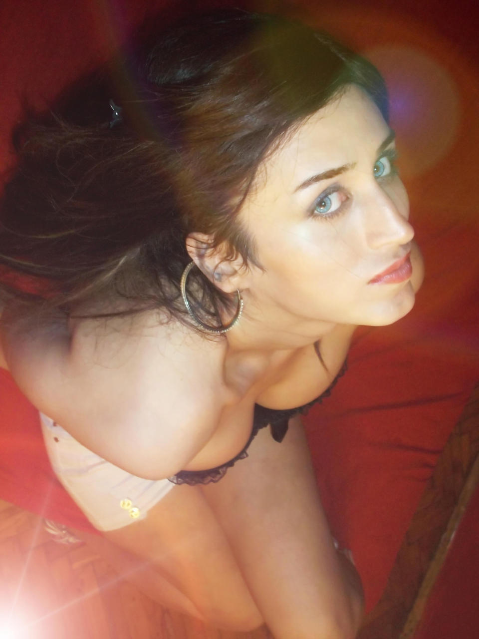 turkishshemales:  I am selling my turkish shemale archive ! Now all girls have their city
